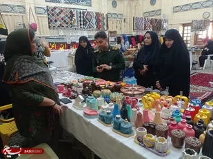 افتتاح نمایشگاه اقتصاد مقاومتی و عفاف و حجاب در شهرستان جم