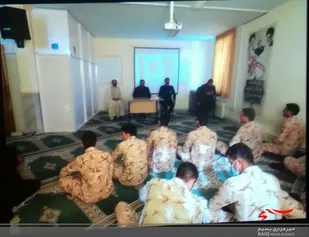 دیدار فرماندهی ،مسئول دفتر ولی فقیه وحفاظت ناحیه رابر با سربازان ناحیه
