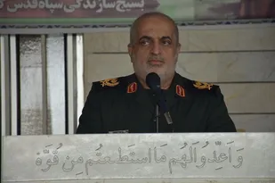 امروز هنر کیمیایی گری به این است که تهدیدات را به فرصت تبدیل کنیم