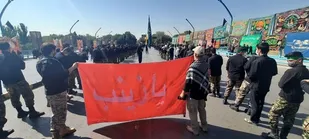 تجدید بیعت رزمندگان لشکر14امام حسین(علیه السلام)با آرمانهای انقلاب اسلامی در مراسم 28صفر