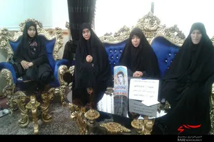 دیدار بسیجیان پایگاه انسیه همدان با خانواده شهید &laquo;مرادی&raquo;