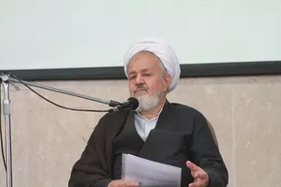 برخی در تلاشند آمریکا را فرشته نجات  معرفی کنند