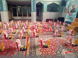 تهیه 1300 بسته غذایی خشک و 3000 بسته بهداشتی و پخش روزانه 500تا 2000 وعده افطاری برای نیازمندان