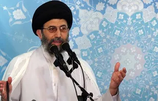 امام جمعه موظف است زبان مردم باشد/ در مذاکره با آمریکا هیچ سودی نیست