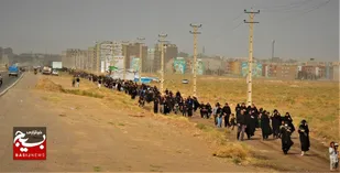 راهپیمایی جاماندگان اربعین حسینی در اشتهارد برگزار شد+تصاویر