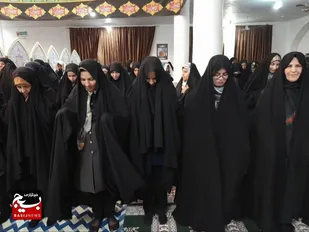 حضور در مساجد و اقامه نماز جماعت در ماه رمضان جدی گرفته شود