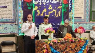 میز ارتباط مردم با فرماندهی انتظامی کاشمر در فرگ&zwnj;قلعه برگزار شد