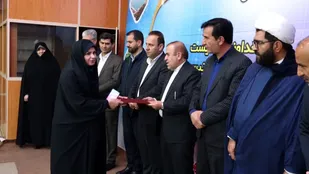 پیشکسوتان عرصه سوادآموزی در کهگیلویه و بویراحمد تجلیل شدند