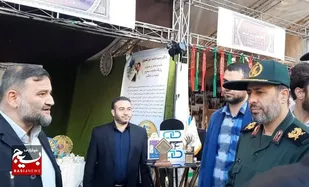حضور بسیجی نخبه و مخترع داوری ضد سرطان در نمایشگاه اُسوه کرج