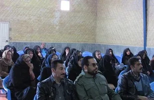 برگزاری نشست های بصیرتی در مهدیه