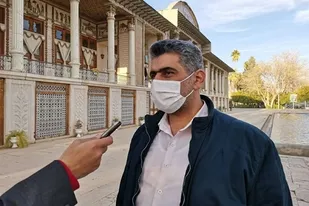سازه موقت برای ساخت فیلم در باغ تاریخی "عفیف&zwnj;آباد" شیراز احداث شد