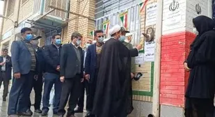 عزت نفس و استقلال در تصمیم گیری از دستاوردهای انقلاب اسلامی است