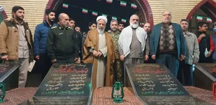 سردارنقدی به مقام شامخ شهدای گمنام ادای احترام کرد