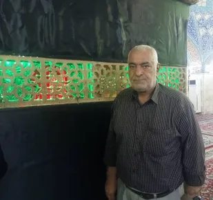 دست گیری از نیازمندان درس مکتبی ما در دانشگاه بزرگ اهل بیت(ع) و ائمه اطهار است