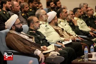 نشست مشترک فرماندهان سپاه و فرماندهی انتظامی استان قم