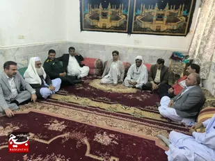 دیدار فرمانده ناحیه مقاومت بسیج و هیئت تفقد با مولوی انور ریگی پیش&zwnj;نماز مسجد حضرت علی&zwnj;ابن&zwnj;ابیطالب (ع) میرجاوه