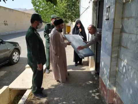 دیدارفرمانده و مسئول دفتر نمایندگی ولی فقیه در ناحیه تفرش بادوخانواده شهید