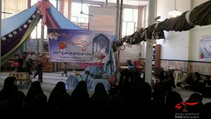 با توجه به هجمه های فرهنگی دشمن، بهترین مکان برای شما ارتباط با مسجد است
