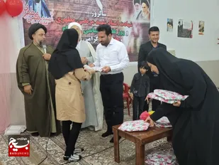 تجلیل از کارگران و معلمان توسط سازمان بسیج جامعه کشاورزی استان بوشهر