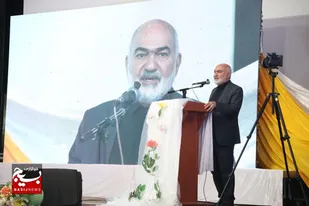 انقلاب اسلامی رسالت چهار اتفاق بزرگ جهان اسلام را دنبال می کند