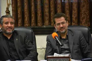 دانشگاه بايد خودش را با جامعه پيوند دهد.