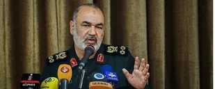 قادریم تمام پایگاه&zwnj;های آمریکا را تصاحب کنیم/ دشمن اراده و توان برای جنگیدن ندارد/پیش&zwnj;بینی بدبینانه ترین سناریوی جنگ