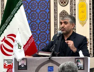 گرامیداشت شهدا، دشمنان را نگران کرده است