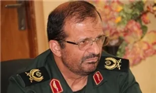 عده ای کج فهم نمی دانند دشمن می خواهد جنگ را به داخل مرزهای ایران بکشاند / هرجا ضعفی هست به دلیل عدم وجود نیروهای مومن و انقلابی است