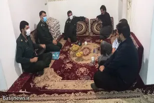 دیدار فرمانده سپاه فامنین با رزمنده جانباز &laquo;کریمی&raquo;