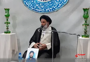 استعمار تمام قد ایستاده تا هنجارهای دینی را به ناهنجاری تبدیل کند