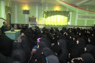 باطن فرهنگ غربی بی&zwnj;تقوایی است