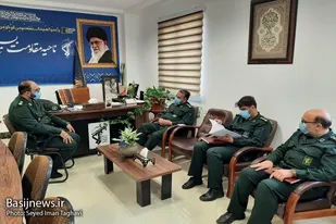 پاسداران و بسیجیان تا پایان کرونا در کنار مردم خواهند بود