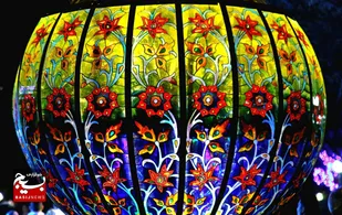جاذبه&zwnj;های جشنواره هنرهای نوری مشهد در قاب دوربین خبرنگار بسیج+تصویر