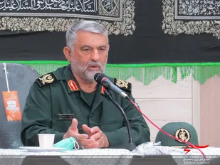 جلسه بزرگداشت هفته دفاع مقدس در ناحیه مقاومت بسیج امام رضا (ع) با سخنرانی سردار عرب پور
