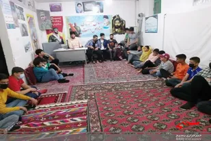 از حضور نوجوانان در نماز جماعت تا برپایی مسابقات جام رمضان در مومن آباد