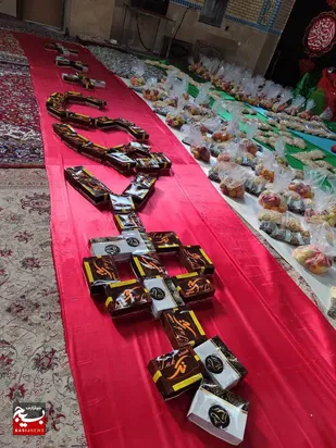 توزیع بسته&zwnj;های معیشتی و اقلام مایحتاج به ۶۲۰ دانش&zwnj;آموز قمی