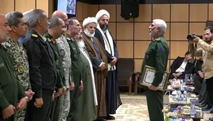 سپاه در ساختار دفاعی کشور جایگاه چندبعدی دارد/ سپاه، یکی از عناصر اصلی ثبات و امنیت داخلی کشور است