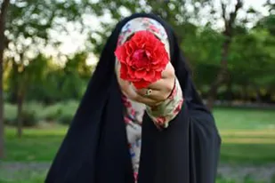 حجاب به مرد و زن، اعتبار انسانی می بخشد