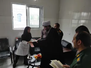 تقدیر و تشکر از خدمات ارزنده ی پرستاران