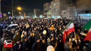 خیابانی به وسعت یک ایران