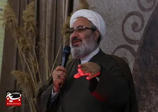 شهدا مردانه در مقابل دشمن ایستادگی کردند