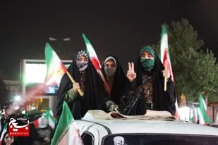 حضور مقتدرانه&zwnj;ی دختران جانفدای شهرستان ساوجبلاغ، در پنجاه و یکمین شب از حماسه حضور