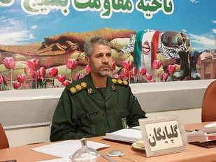 پروژه ساخت زمین چمن مصنوعی مسکن مهر گلپایگان اجرا شد