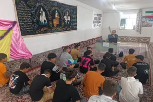 برگزاری دوره آموزشی بسیجیان حوزه امام علی(ع) فامنین