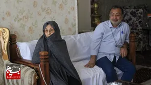 دیدار مسئول نمایندگی ولی فقیه در سپاه امام حسن مجتبی (ع)، با خانواده شهید خسرو ظفری
