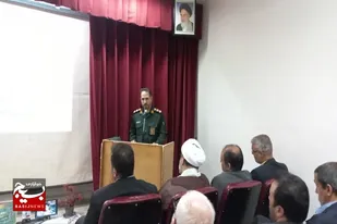 شهید آوینی مفاهیم انقلاب و دفاع مقدس را در قالب زبان هنر به نمایش گذاشت