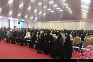 همایش رزمندگان دفاع مقدس در نهاوند