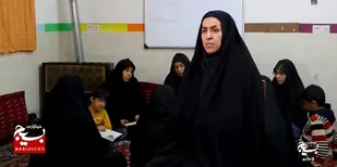 دست&zwnj;هایی که کتاب خدا را می&zwnj;گشایند و لب&zwnj;هایی که آیه&zwnj;ها را زندگی می&zwnj;کنند
