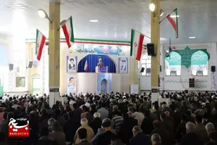 راهپیمایی ۲۲ بهمن به عنوان دفاع و حمایت از انقلاب اسلامی است