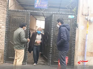دیدار با خانواده شهید هادیان توسط بسیجیان حوزه شهید فهمیده اسفراین